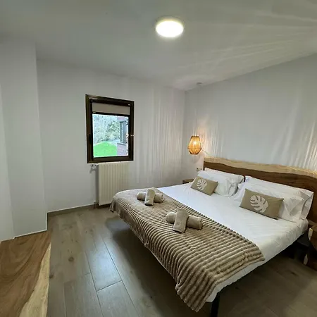 Apartment Con Encanto Apto Con 2 Hab Wifi Y Pk Encamp